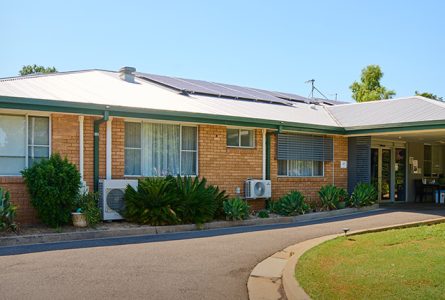 front facade of narrabri jessie hunt